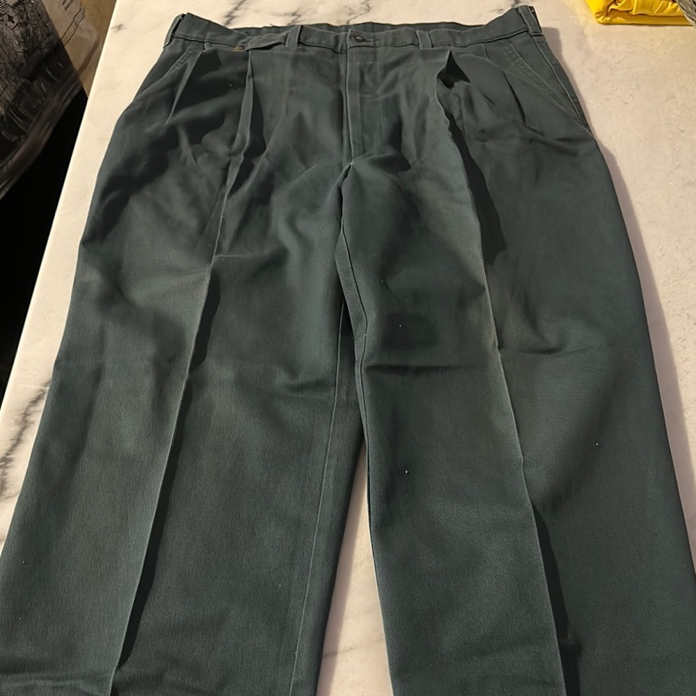 Olive Green Khakis with Pleated Front Size 34*31